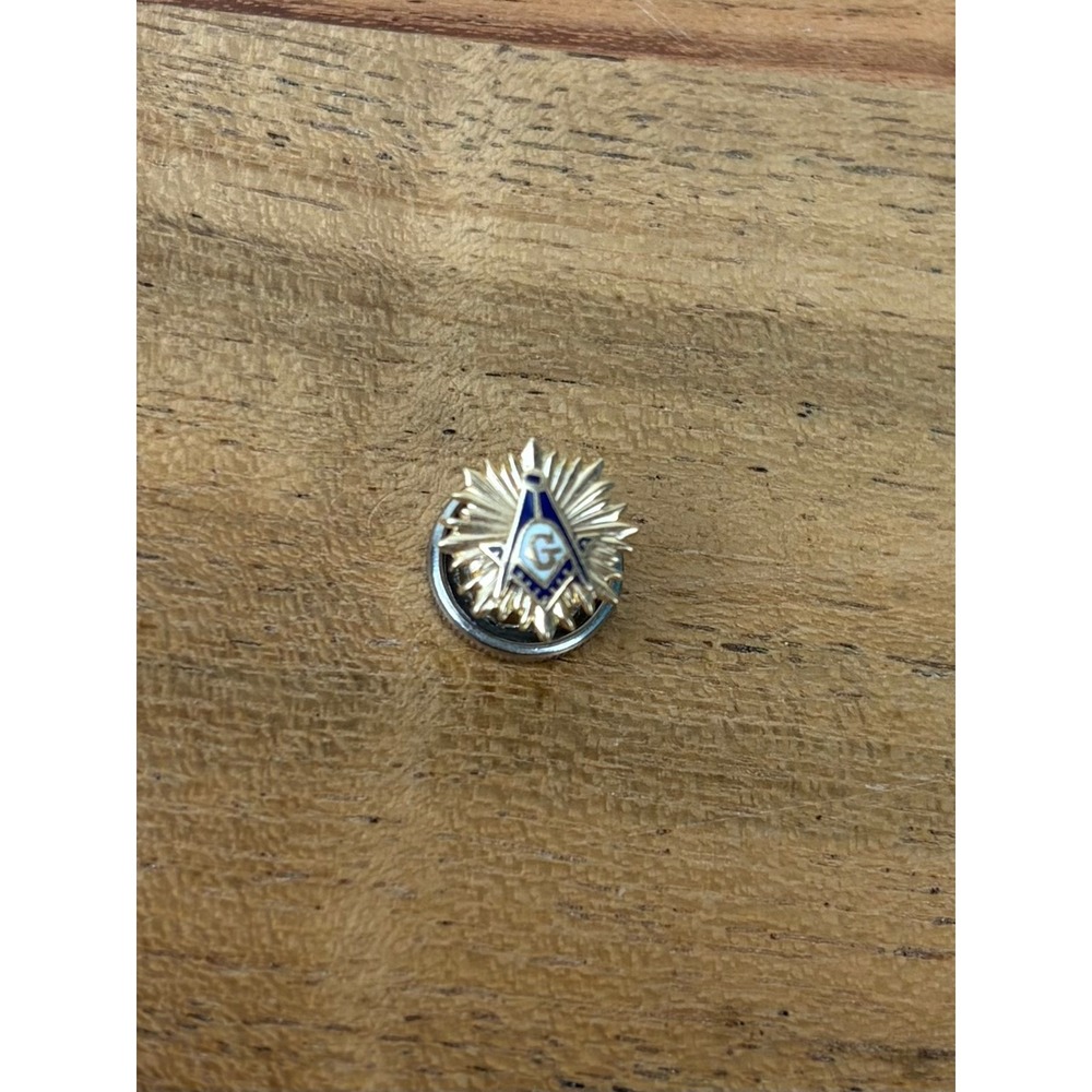 Masonic Lapel Pin Gold 10K Vintage Sunburst Screw Back Fraternal G Tie Tack - Picture 2 of 6